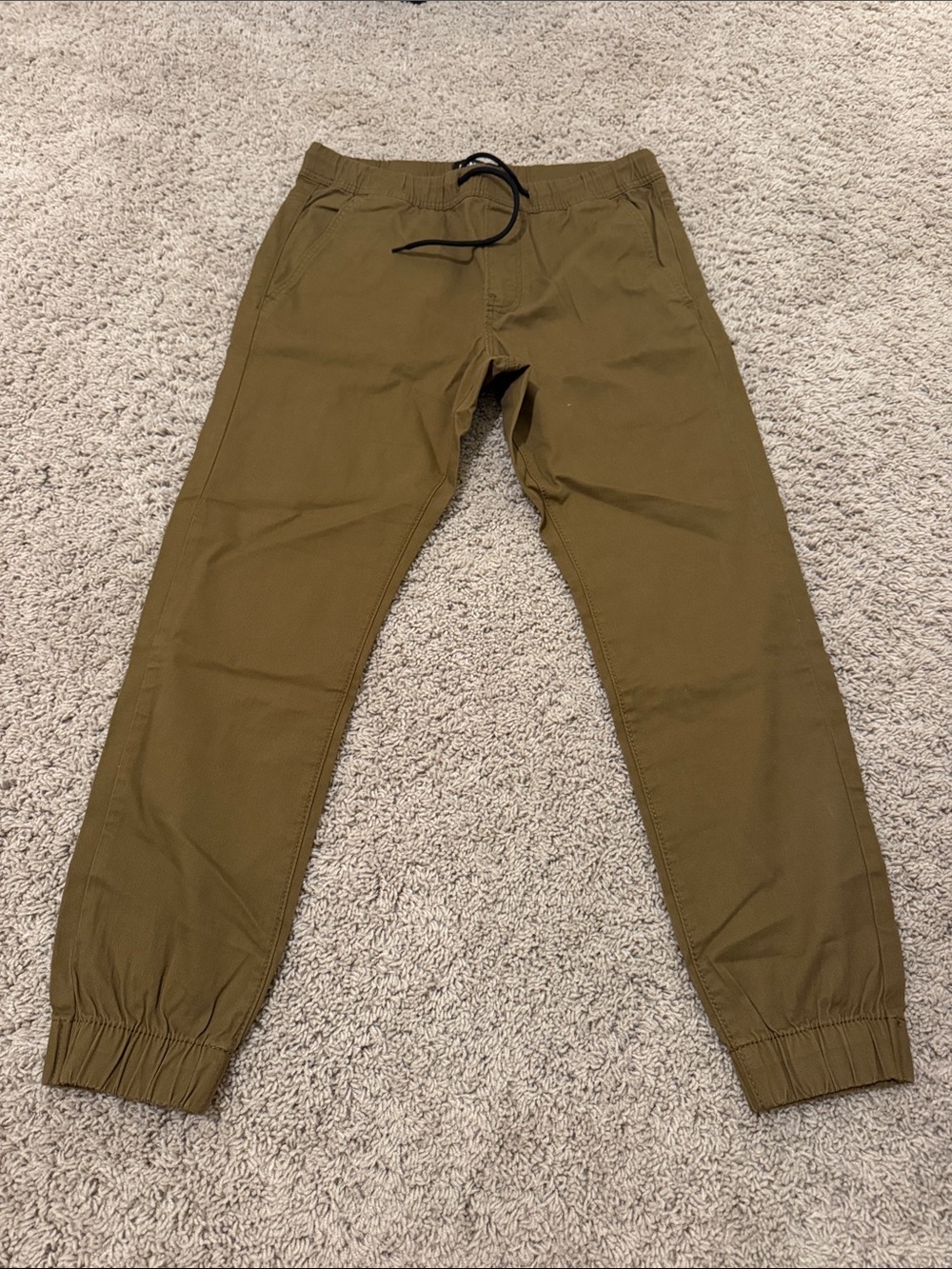 Denizen from Levi's Men's Olive Green Jogger Pants